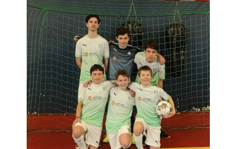 U15